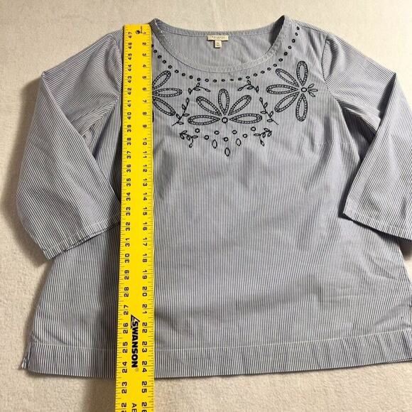 Talbots Blouse Womens Petite M Embroidered White Blue Striped 3/4 Sleeve - Picture 6 of 7